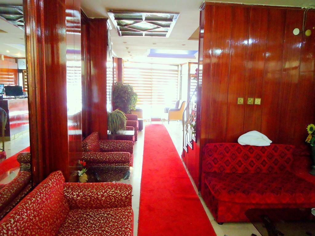 Simge Hotel Истанбул Екстериор снимка