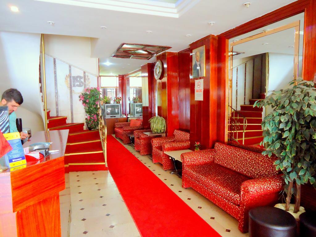 Simge Hotel Истанбул Екстериор снимка