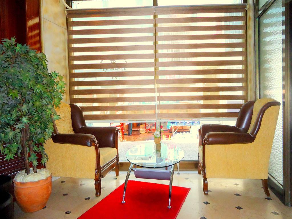 Simge Hotel Истанбул Екстериор снимка