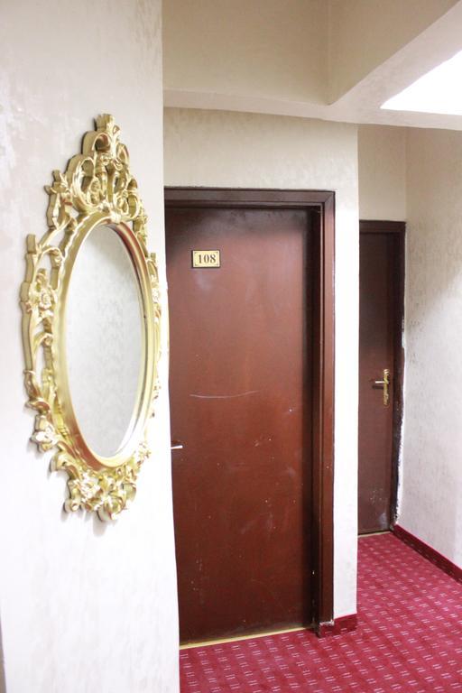 Simge Hotel Истанбул Екстериор снимка
