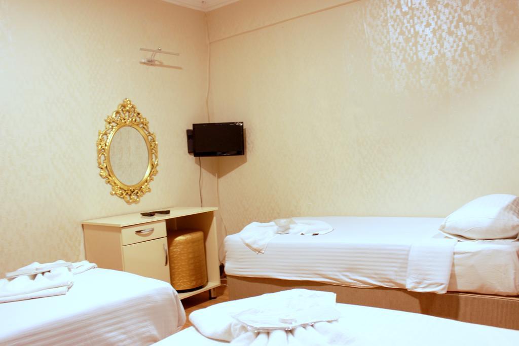 Simge Hotel Истанбул Екстериор снимка