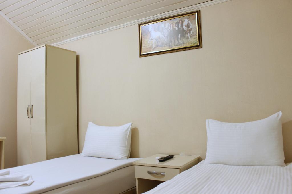 Simge Hotel Истанбул Екстериор снимка