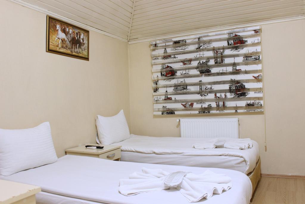 Simge Hotel Истанбул Екстериор снимка