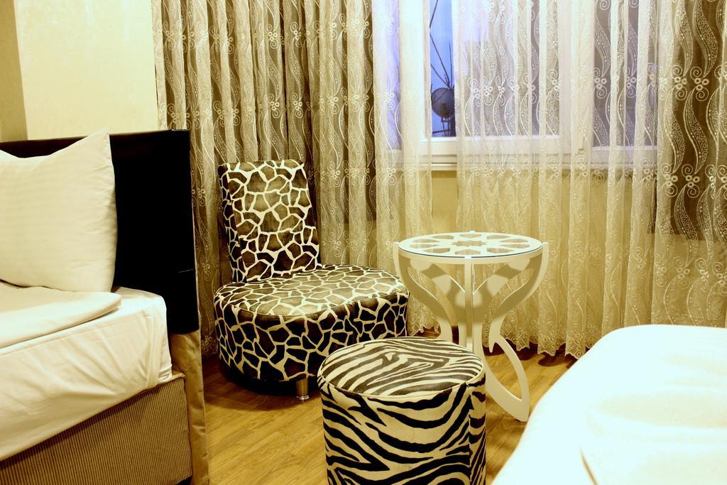 Simge Hotel Истанбул Екстериор снимка