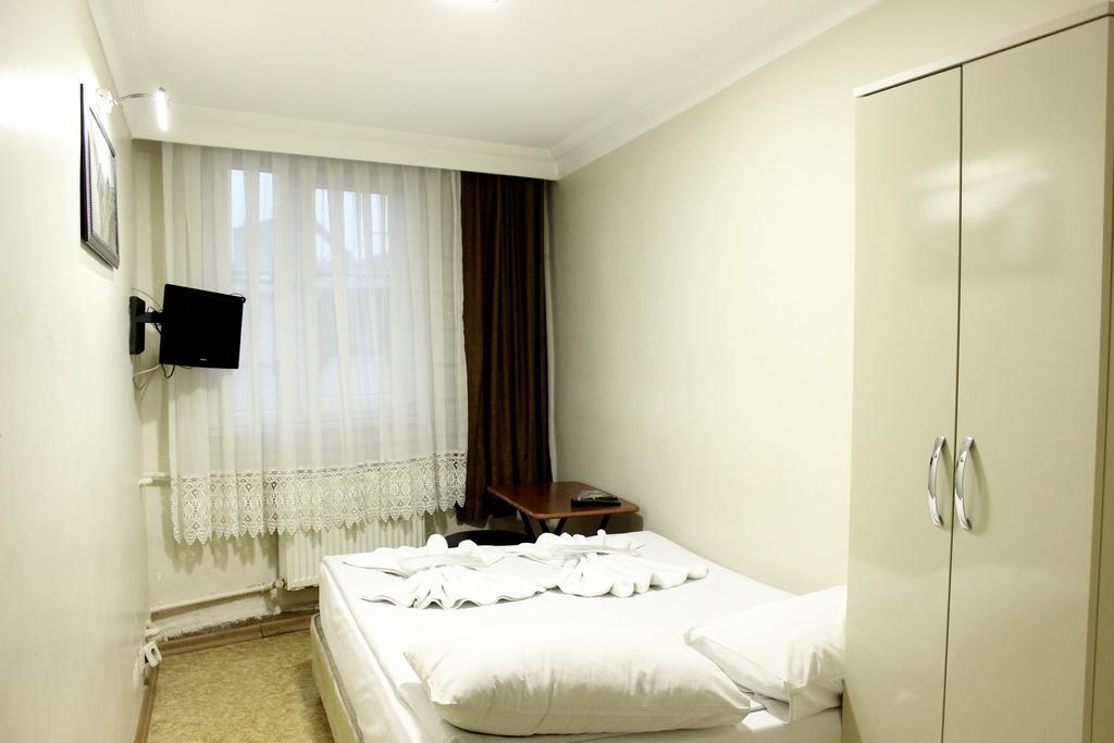 Simge Hotel Истанбул Екстериор снимка